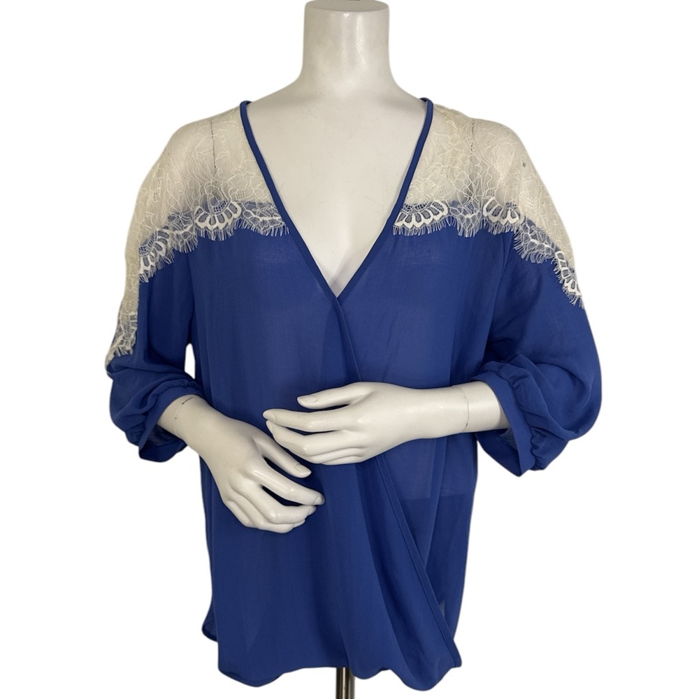 Romeo & Juliet Couture Blue Blouse with Lace Detail